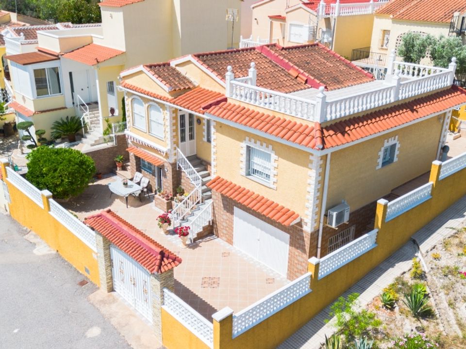 Villa i La Marina, Alicante - foto 1